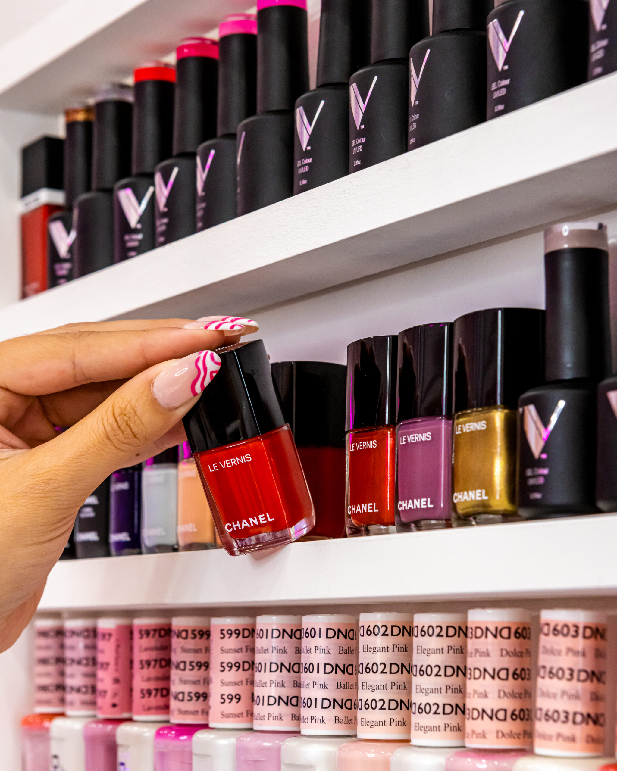 Bloombar Nail Lounge in Miami, FL