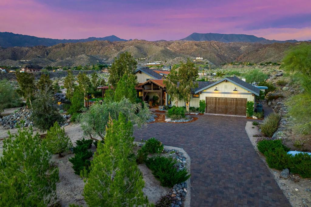 The Munselle Group in Palm Desert, CA