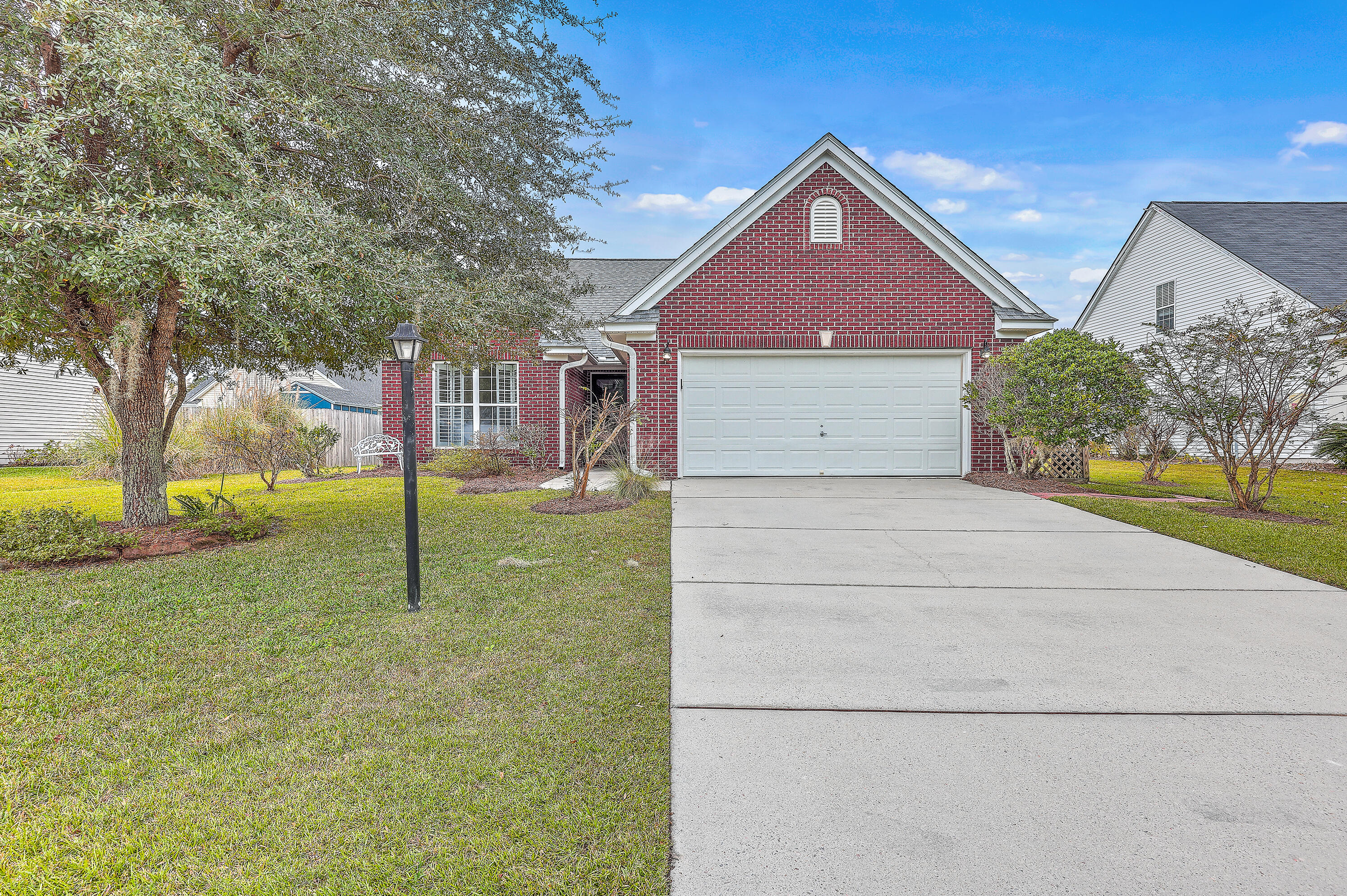 The Suzy Kopp Team, REALTOR in Isle of Palms, SC