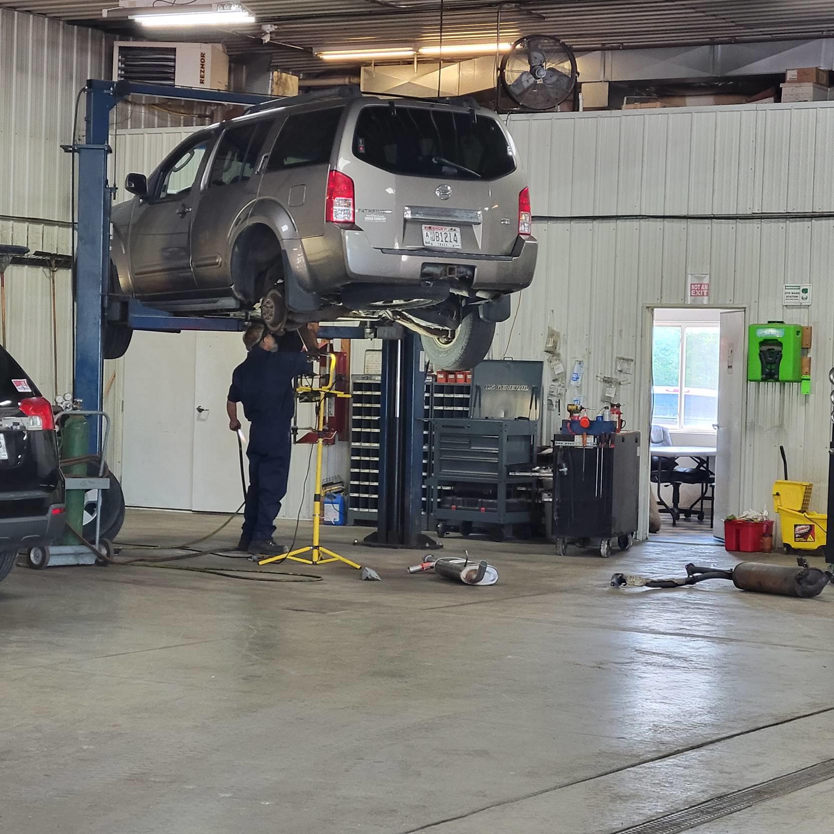 Pink’s Automotive of PdC, Inc. in Prairie du Chien, WI (3)
