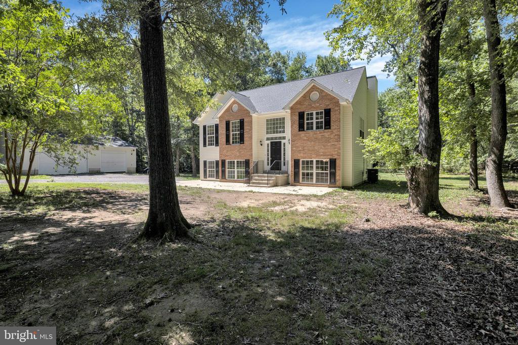 Theresa Shoptaw, Century 21 New Millennium in White Plains, MD (3)
