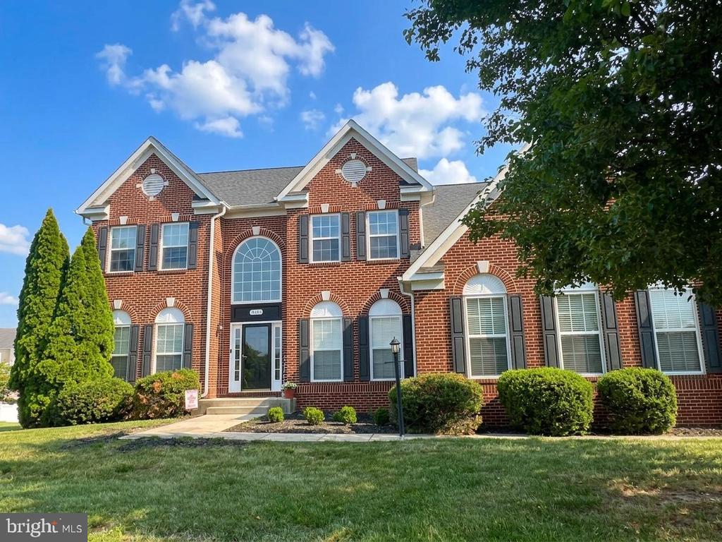 Theresa Shoptaw, Century 21 New Millennium in White Plains, MD (5)