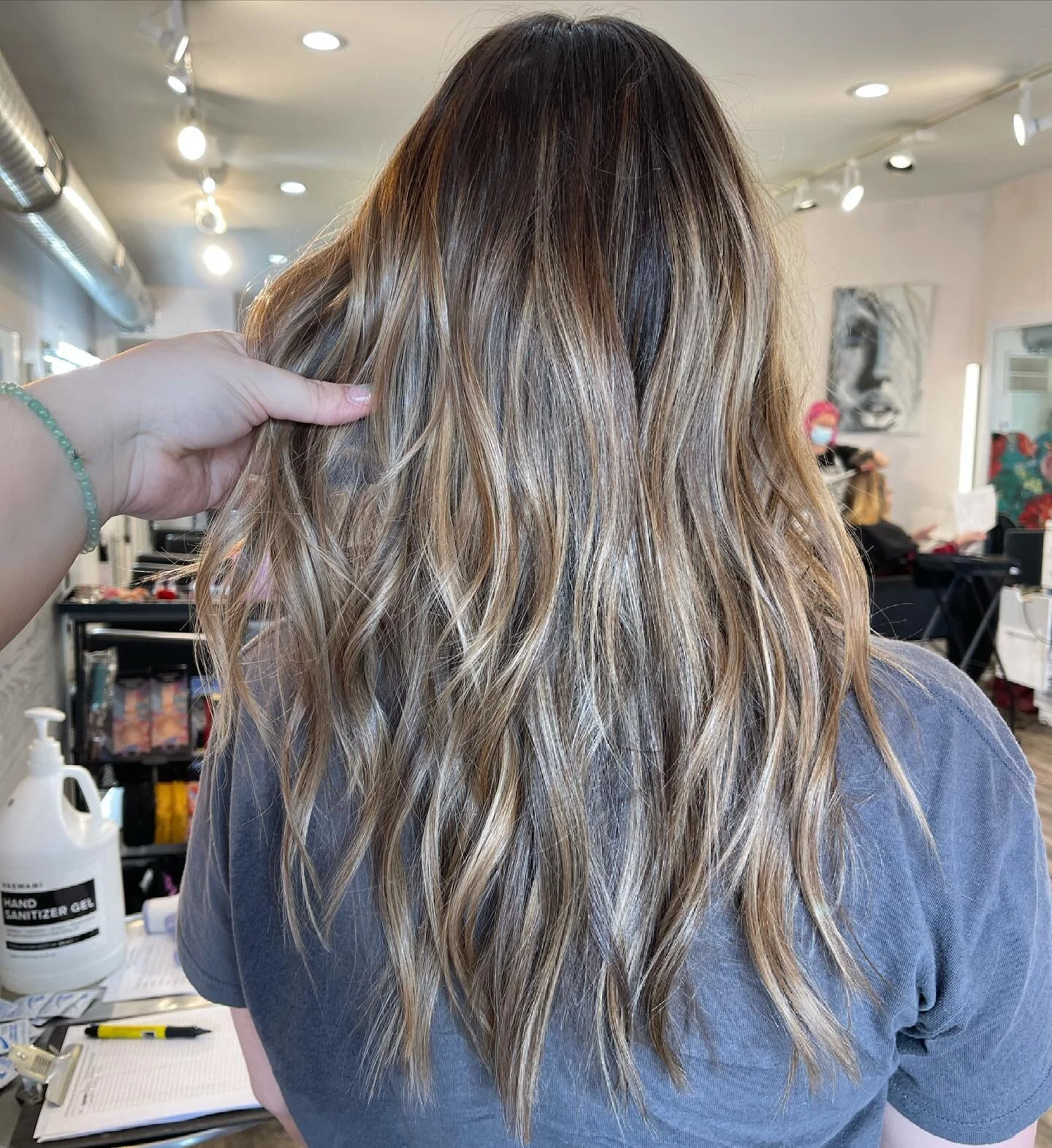 Dina's Kiss & Makeup -Hair & Airbrush Tans in Secaucus, NJ