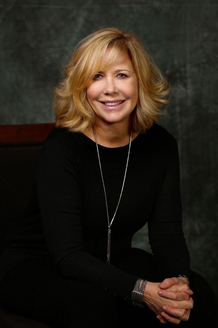 Margo Laustsen - Realtor - DRE: 02052204 in Truckee, CA (2)