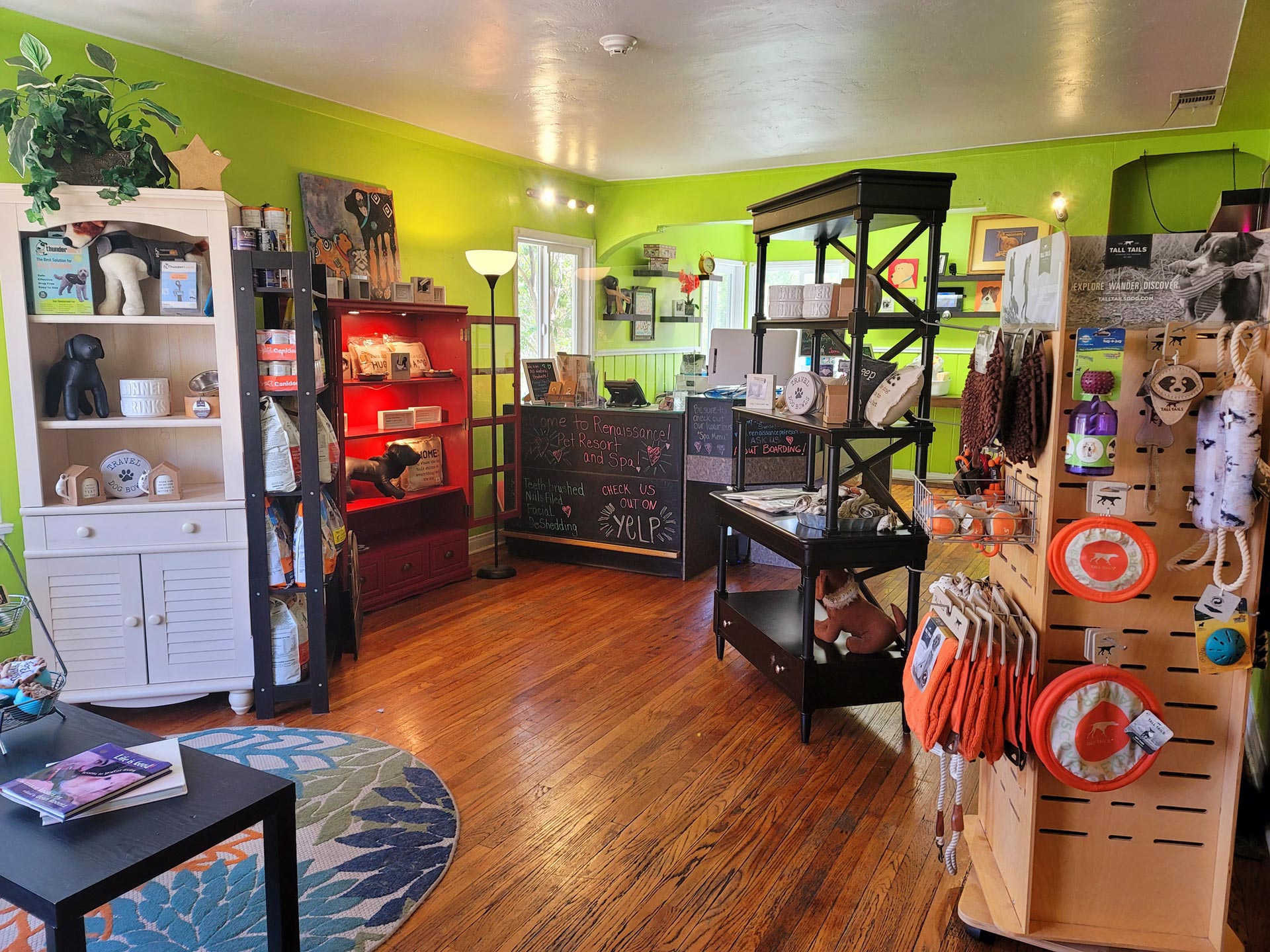 Renaissance Pet Resort & Spa in Banning, CA (3)