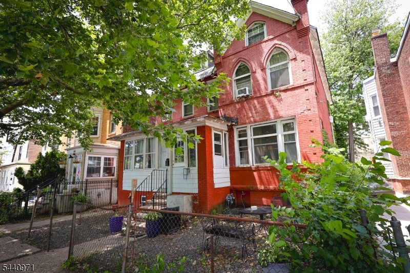 Cooper McKelvey Real Estate Company in Bloomfield, NJ
