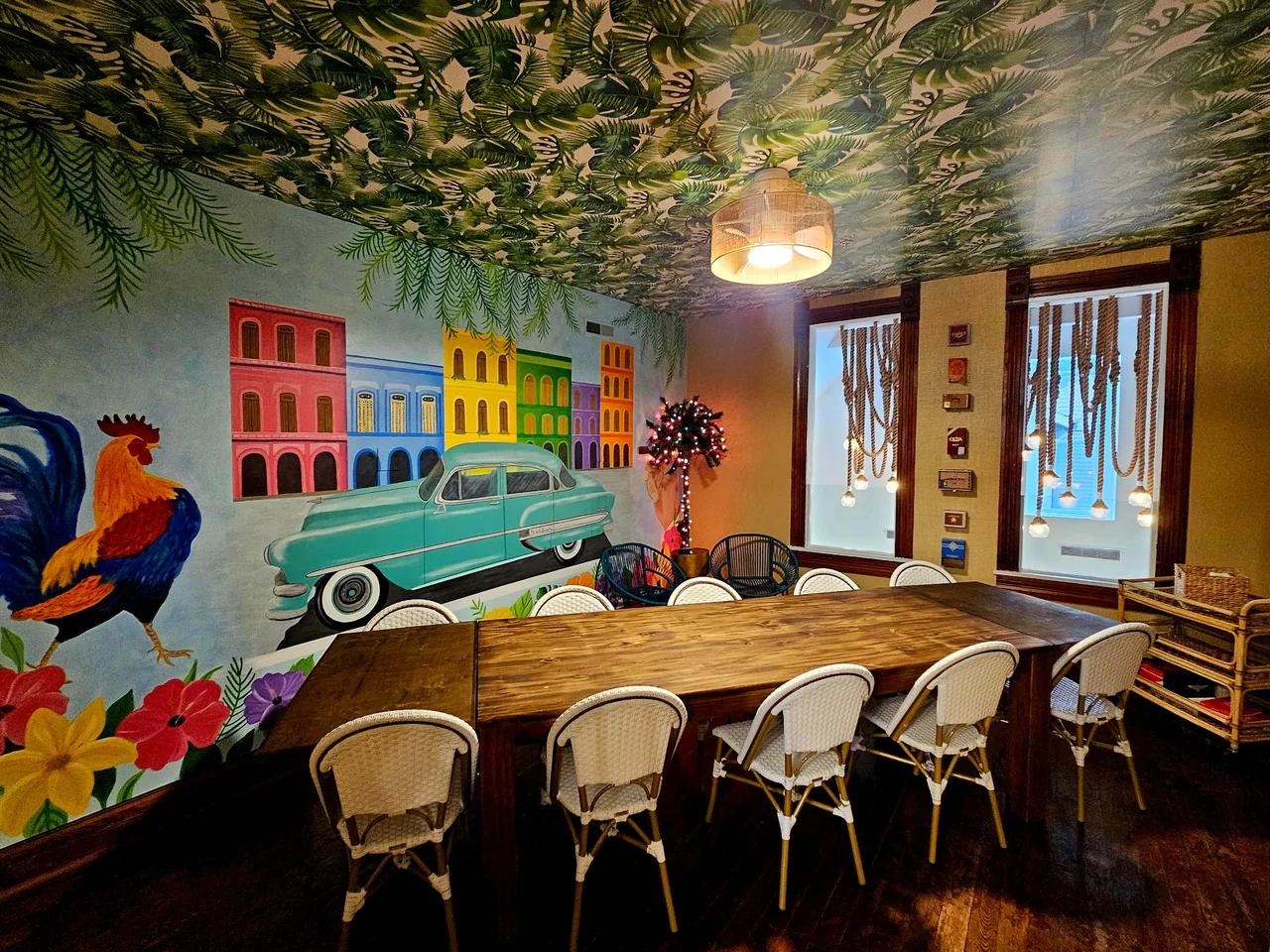 Tipsy Mermaid Conch House & Cocktails in Zionsville, IN