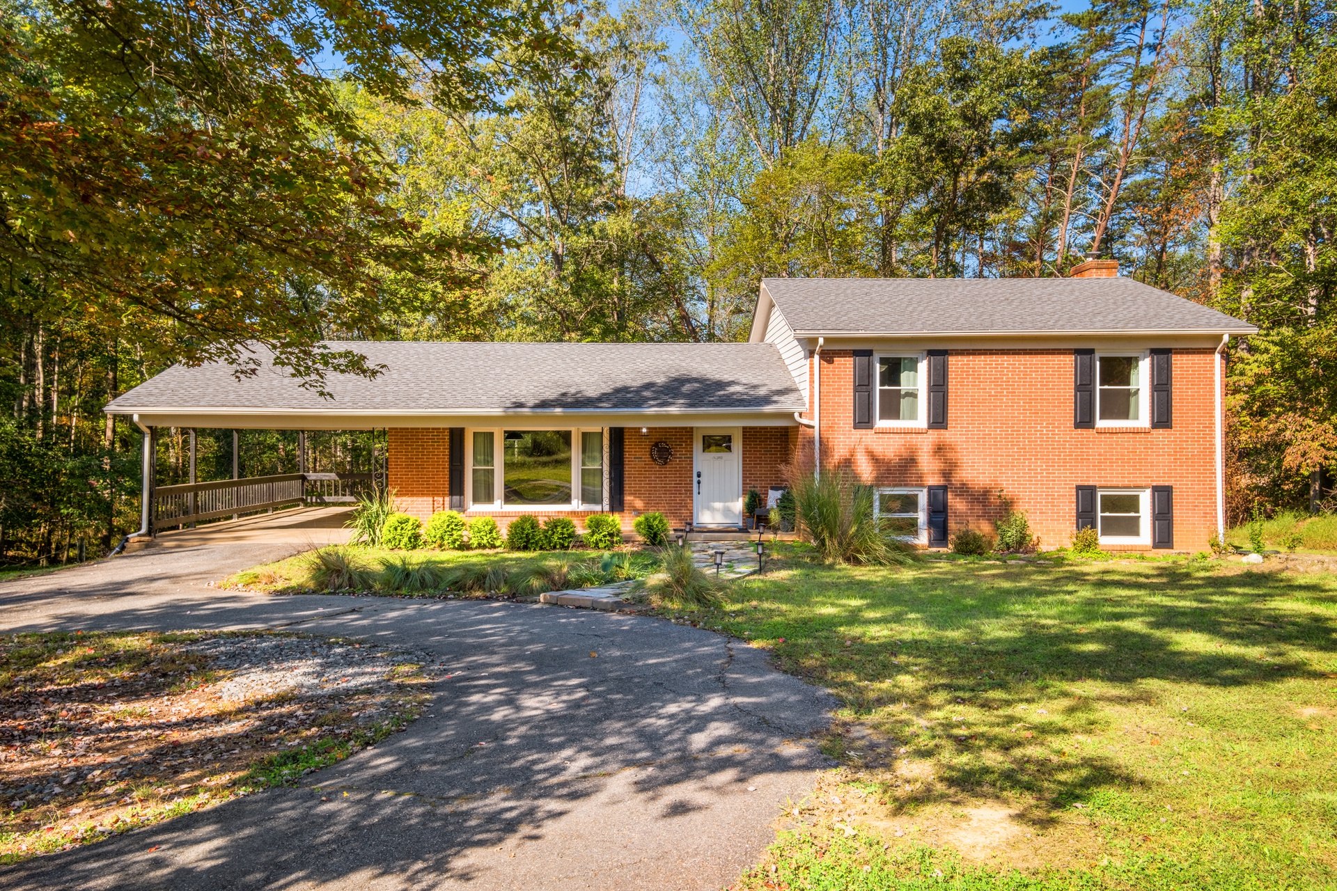 Avenue Realty, LLC in Charlottesville, VA (3)