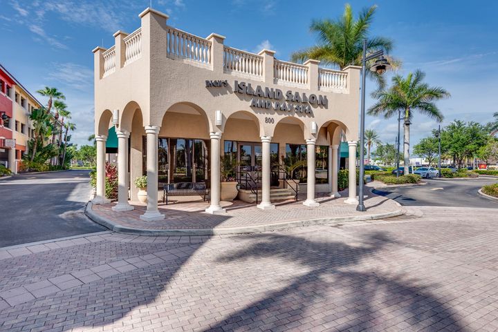 Rick's Island Salon & Day Spa in Marco Island, FL (2)