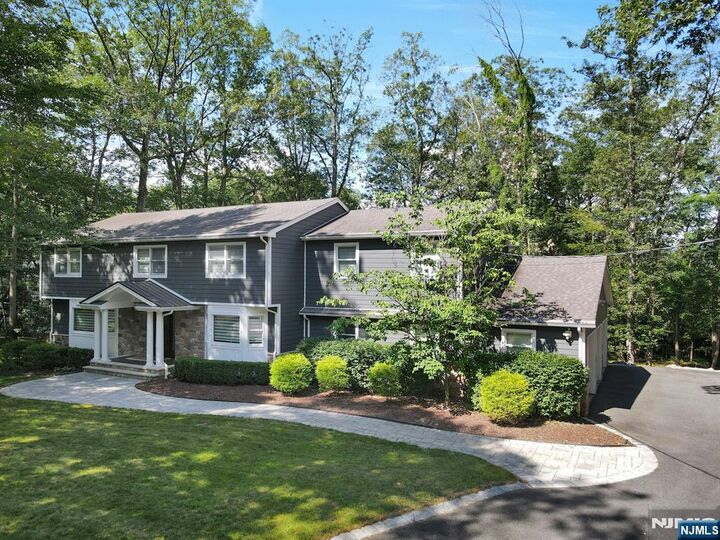GHADA - Bergen County Top Realtor. Ya Gotta Get GHADA! Coldwell Banker Realty. in Ridgewood, NJ (2)