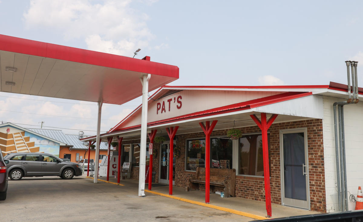 Pat's Gas & Grill in Benson, NC (3)