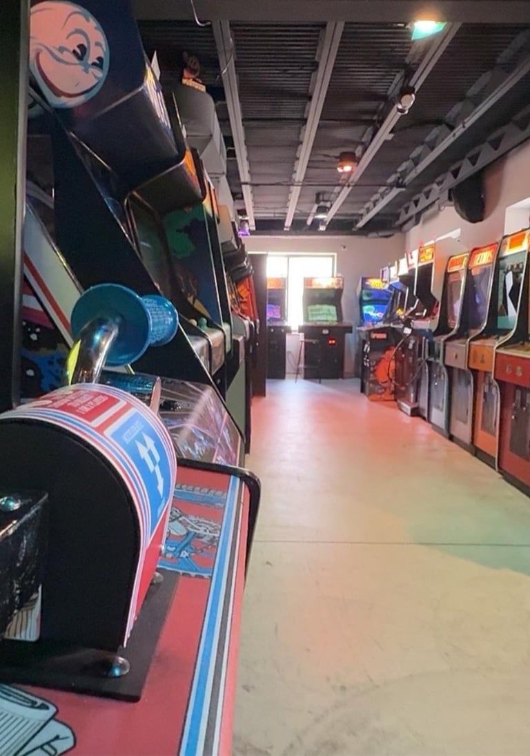 Vintage Vault Arcade in Mukwonago, WI (2)