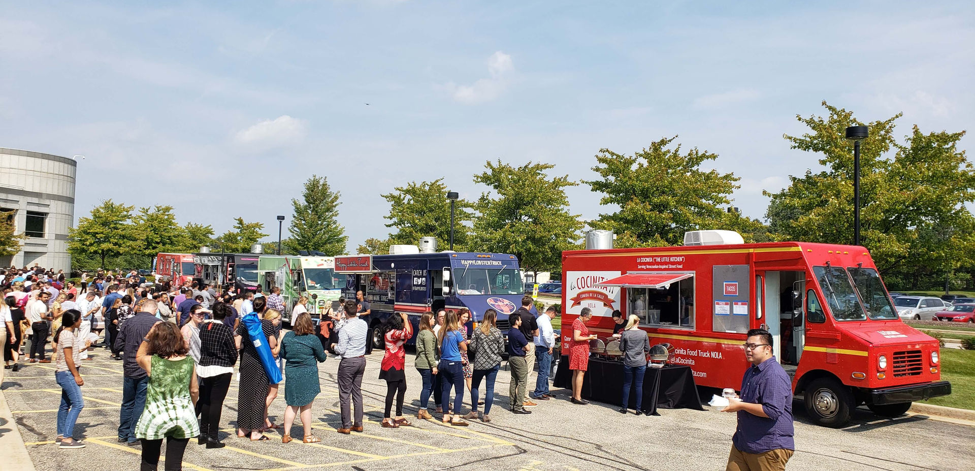 The Food Truck Hub & Event Experiences in Chicago, IL (2)