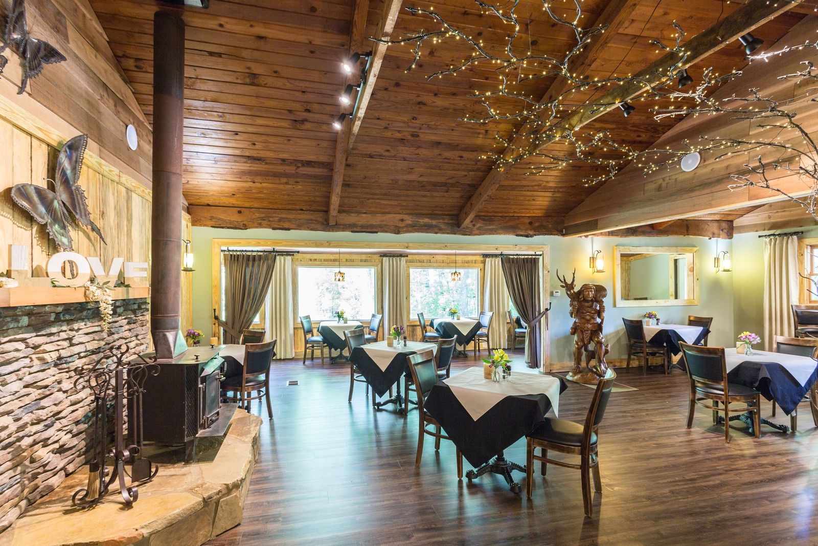 Hideaway Restaurant in Dahlonega, GA (2)