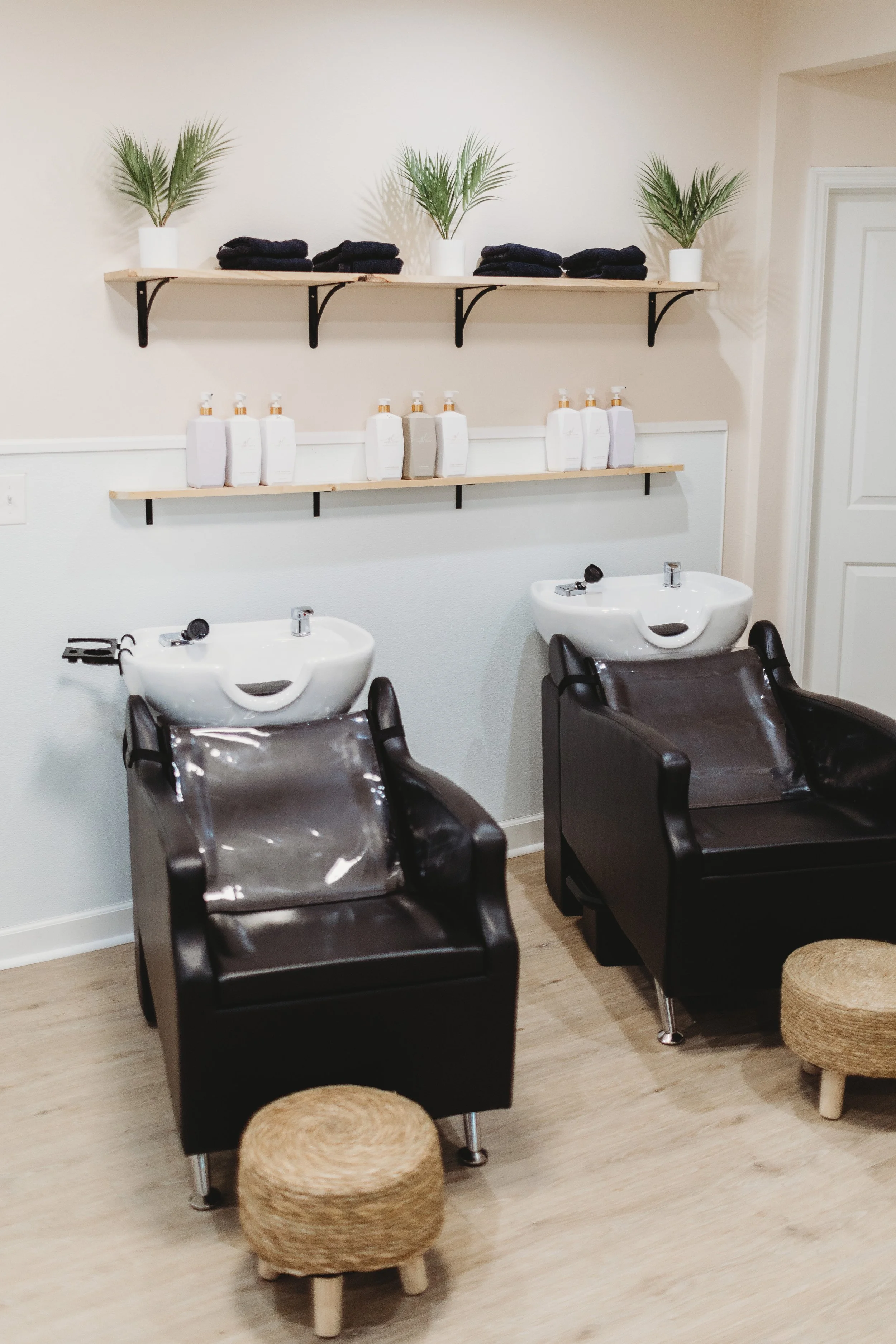 KRISTINA M. HAIR & INVISIBLE BEAD EXTENSIONS The Aria Salon Saint Cloud in St Cloud, FL (5)