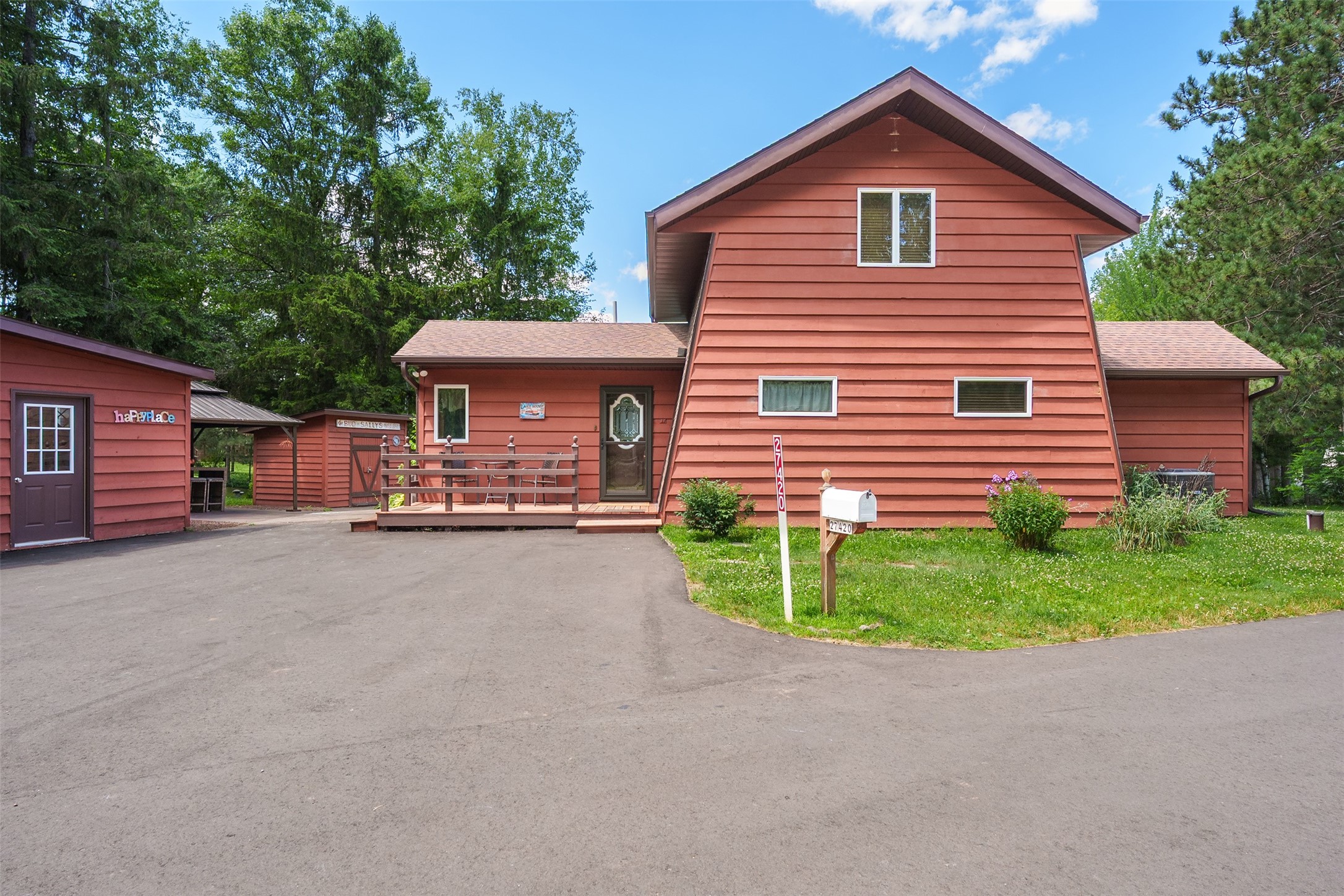 Shannon Hantke, Coldwell Banker, Realtor in Ladysmith, WI (4)