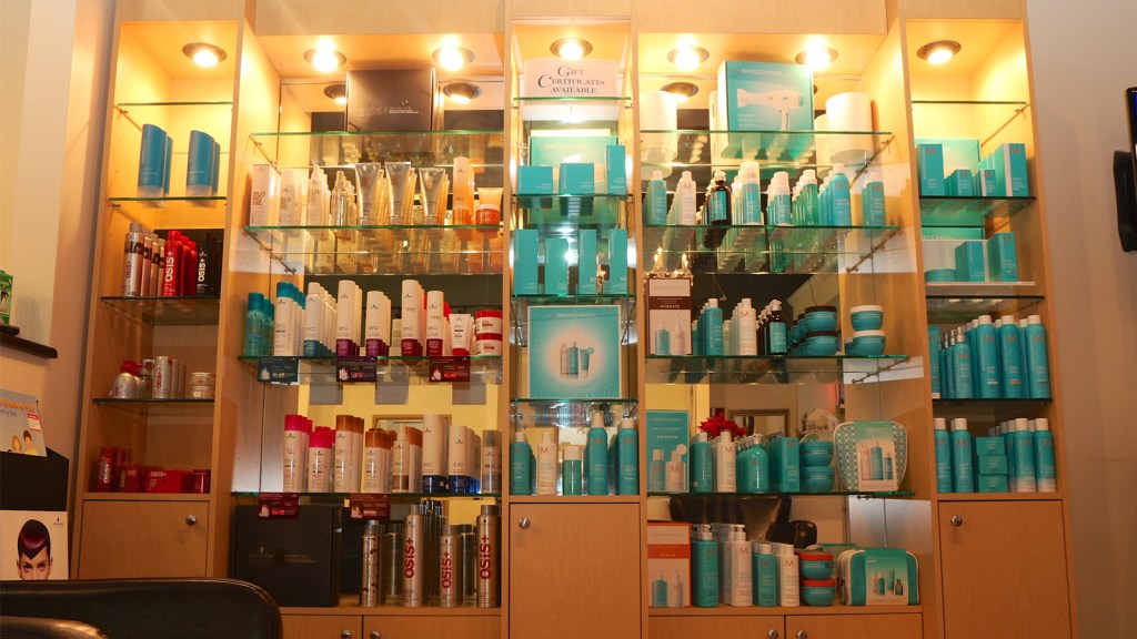 Salon Bellezza in Novi, MI (2)