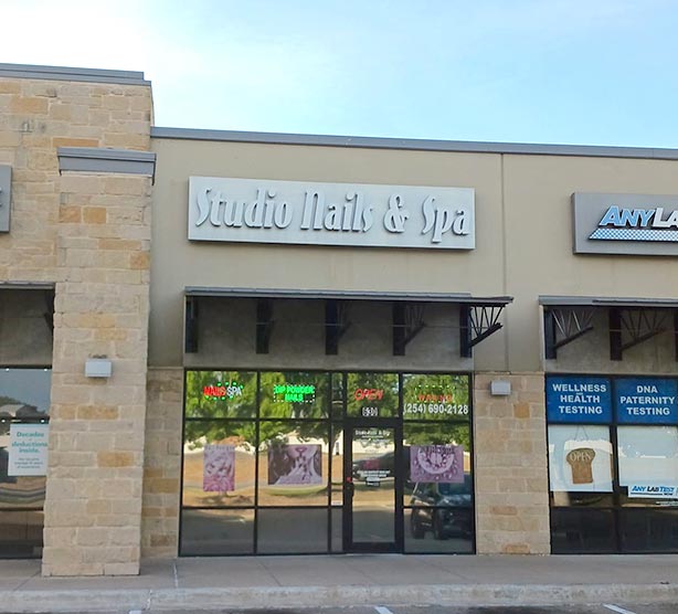 Studio Nails&Lashes Market Heights (GEL7X-GELX-MICROBLADING-EYELASHES-MICROCHANNELING-FACIAL-BLUSHING LIP-CUPPING-HEAD SPA) in Harker Heights, TX (6)