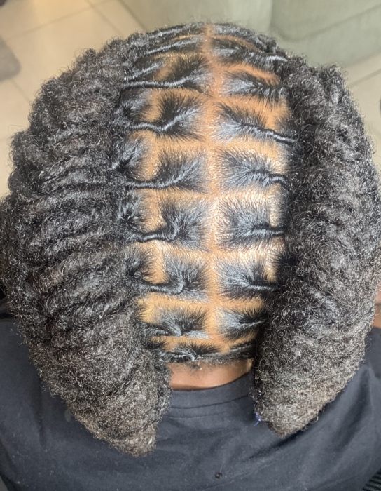 GEECHIE EXPERIENCE SALON & BARBERSHOP in Tamarac, FL (2)