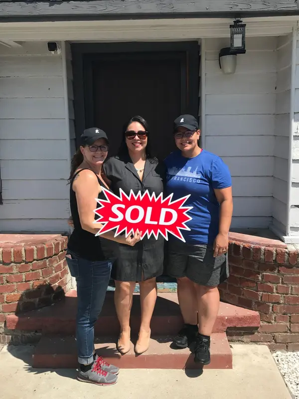 Michelle Esquivel | Realtor in Monrovia CA | First-Time Home Buyer & Seller Specialist in Monrovia, CA (2)