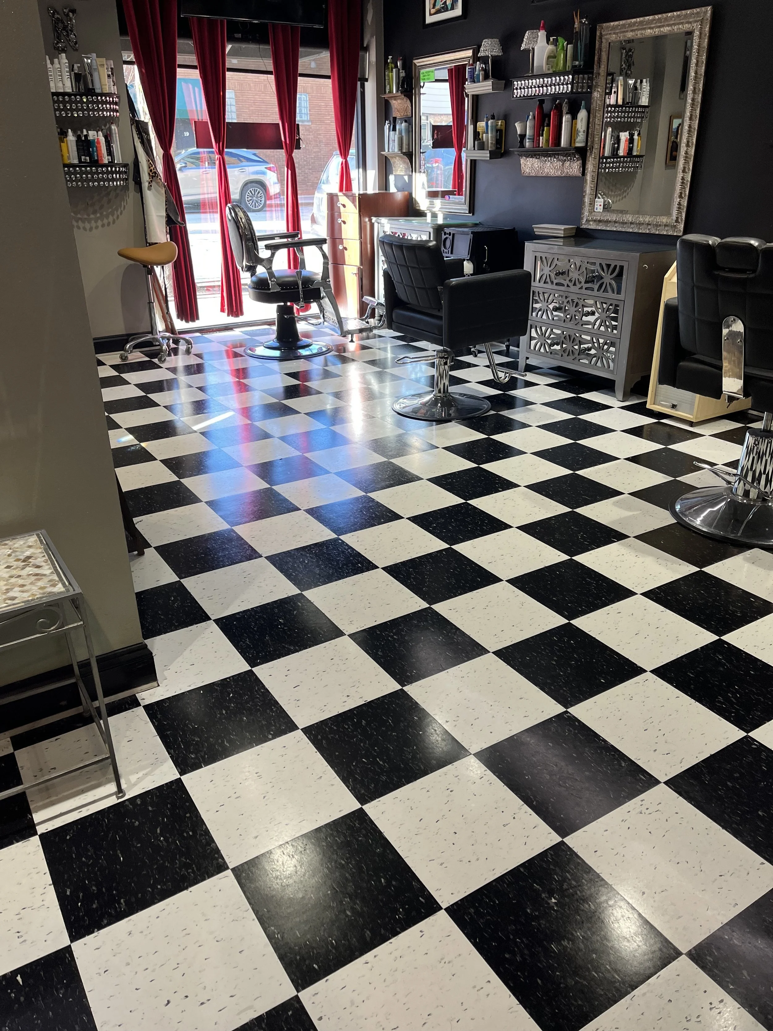 Nikki's hair salons in Arlington Heights, IL (6)