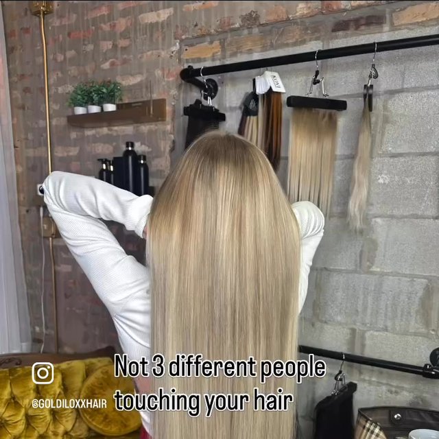 Goldiloxx Hair Studio in Berwyn, IL