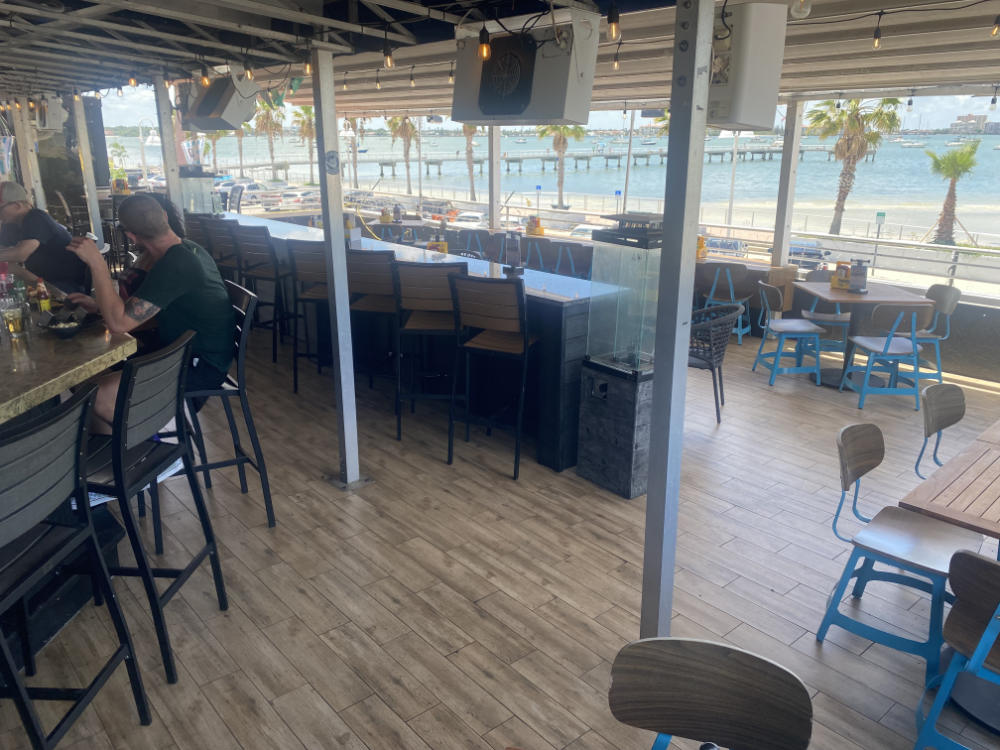 Stormrunners Tavern in Gulfport, FL (2)