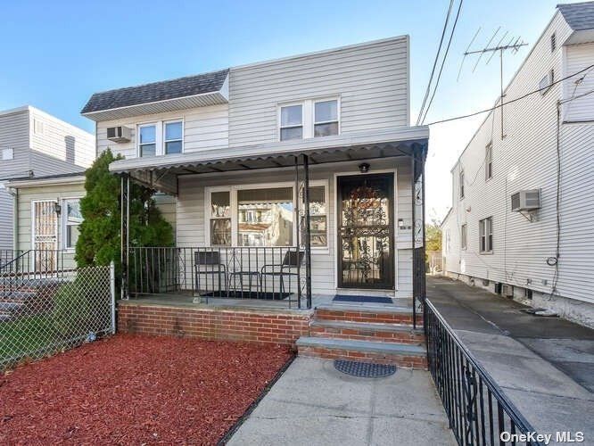 Laura Fabre Real Estate Agent Manhasset in Manhasset, NY (2)