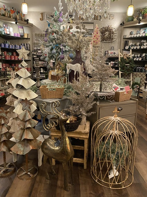 Junque Genius Studio & Marketplace in Irwin, PA