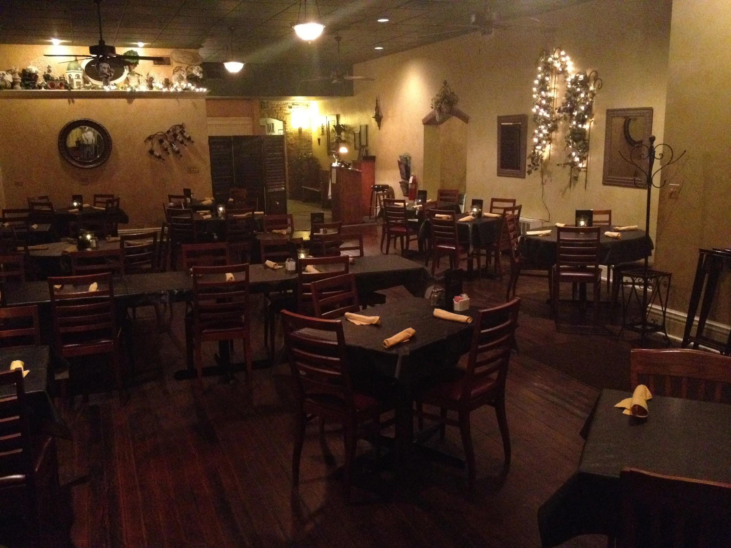 McVey's Restaurant in Lowell, IN (4)