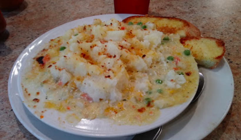 River Village Family Restaurant in Rockwood, MI (4)
