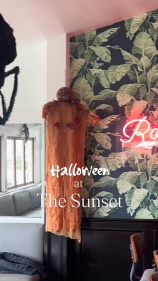 The Sunset Restaurant in Malibu, CA (3)