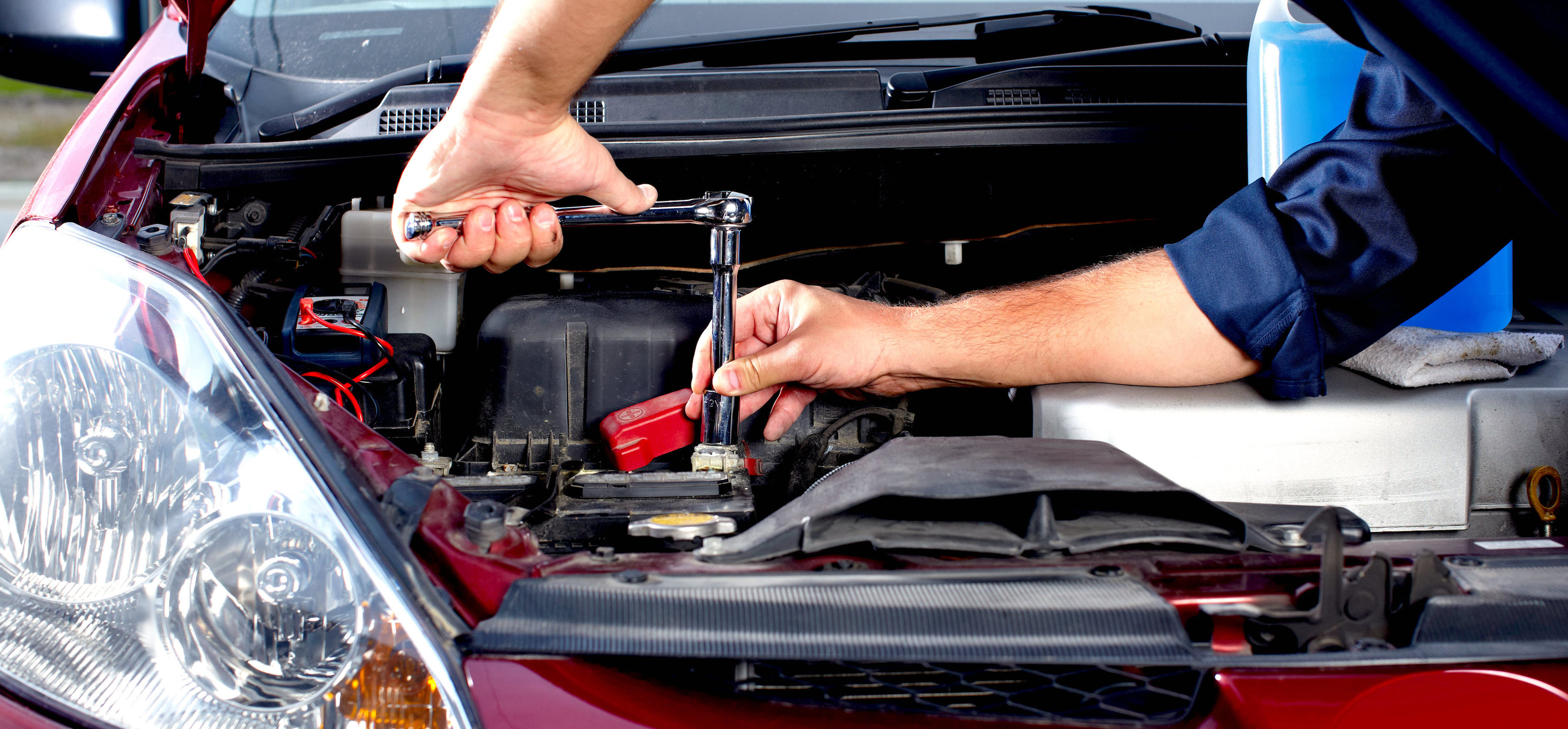 J & R Auto Service, Inc. in Oshkosh, WI