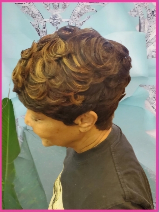 Resurrection Salon in Philadelphia, PA