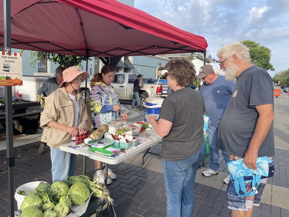 Shelby County Farmers Market in Shelbyville, IN (2)