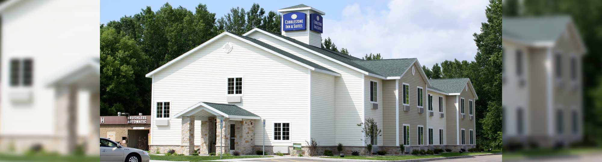 Cobblestone Inn & Suites - Brillion in Brillion, WI