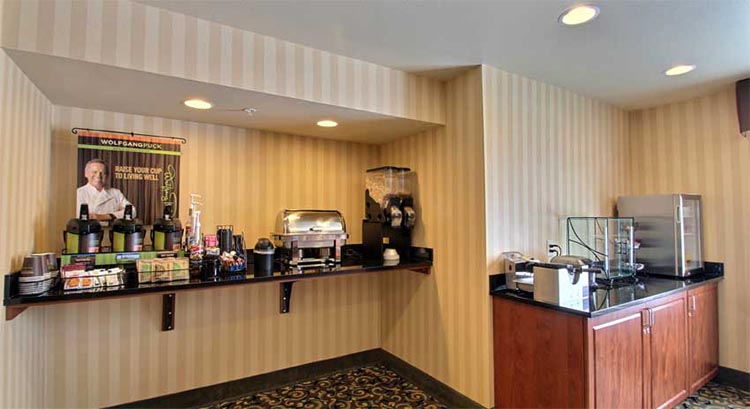 Cobblestone Inn & Suites - Brillion in Brillion, WI (6)