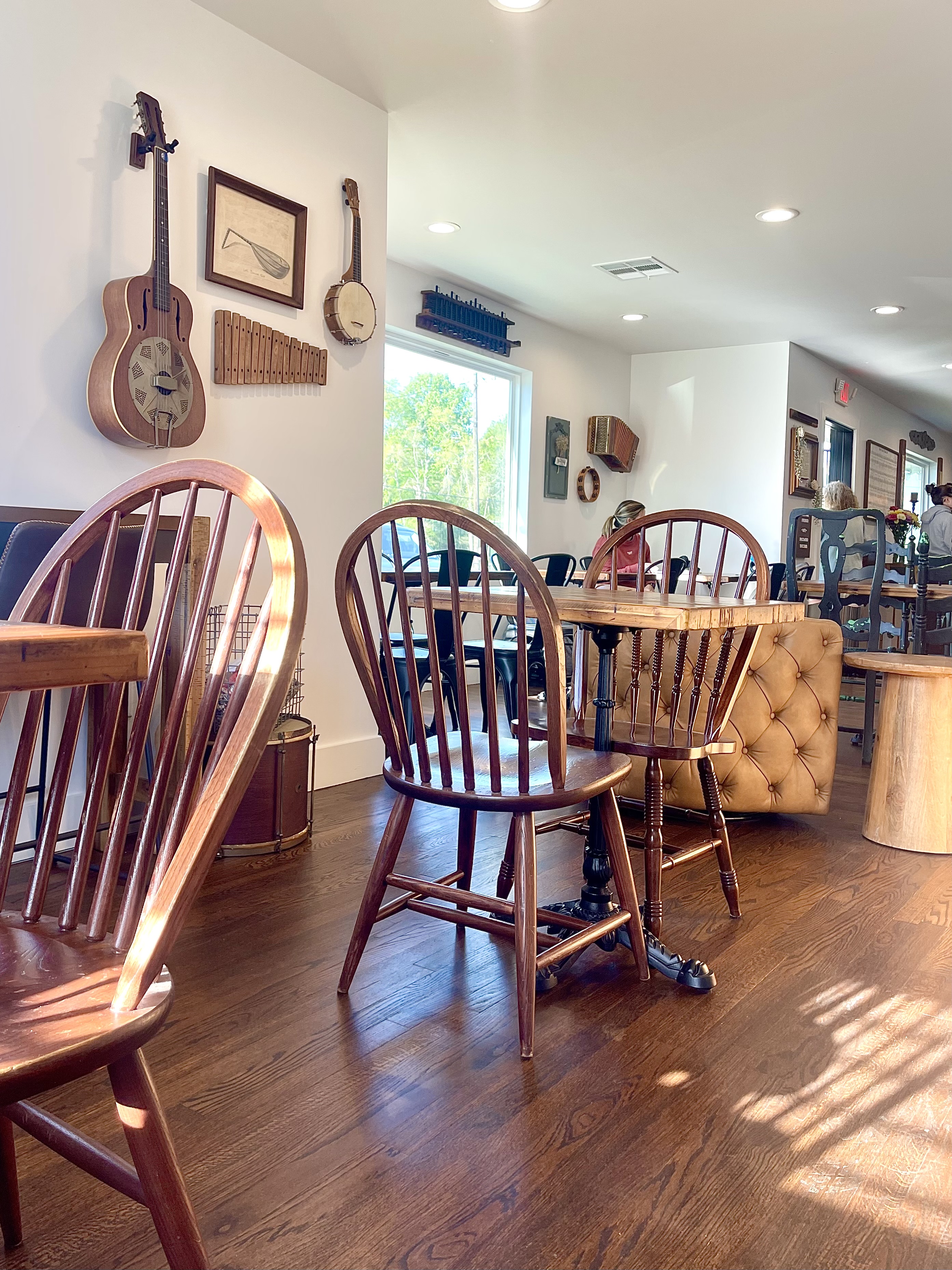 Shouting Grounds Coffee Company in New Caney, TX (6)