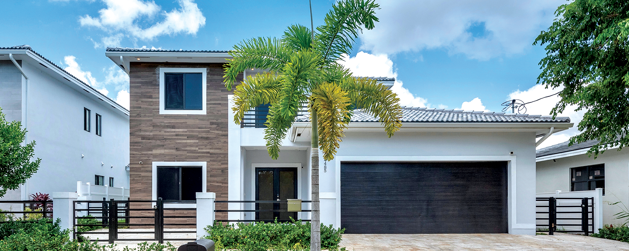 Lilli Schipper at LoKation Real Estate in Hollywood, FL (2)