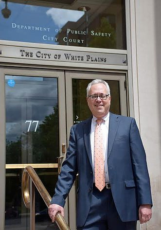 Law Offices of Eli Moore in Scarsdale, NY