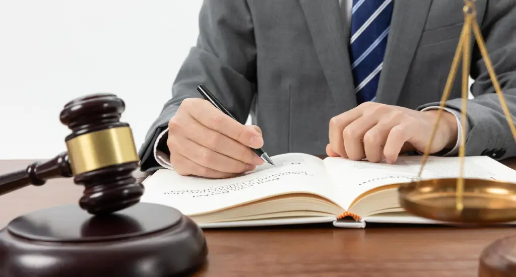 L&R Paralegal Services LLC in Auburndale, FL (4)