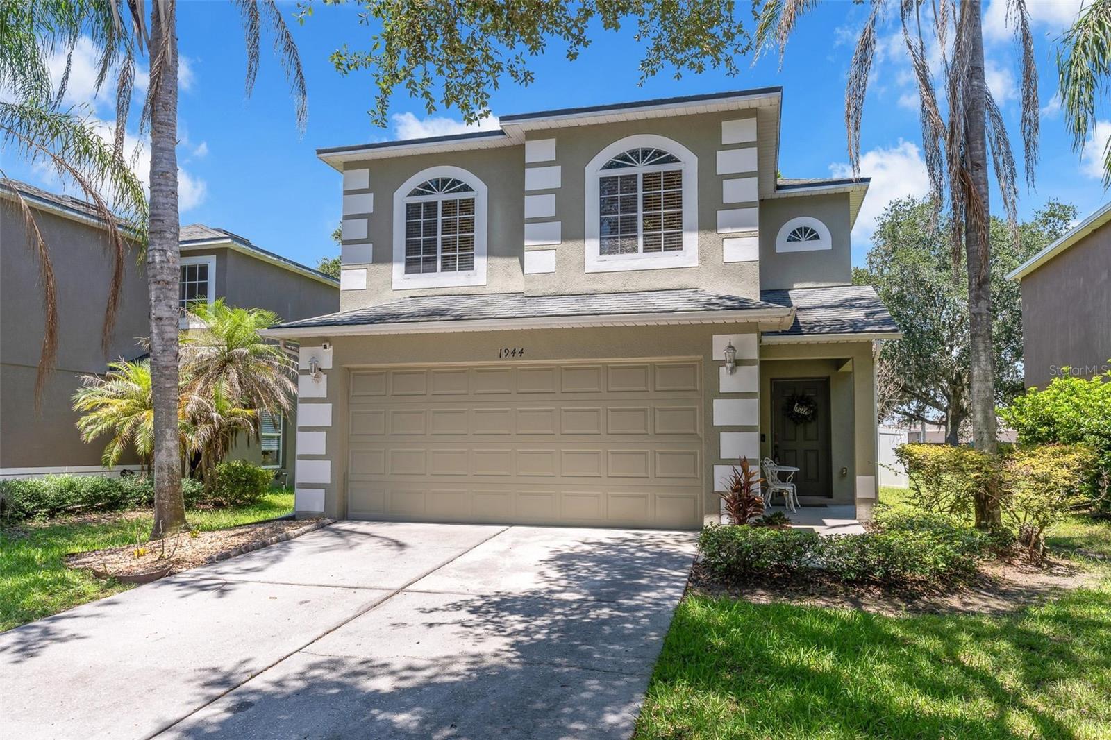 Kim Byerly & Erica Sadelfeld, REALTORS at The Real Estate Collection in Winter Garden, FL (6)