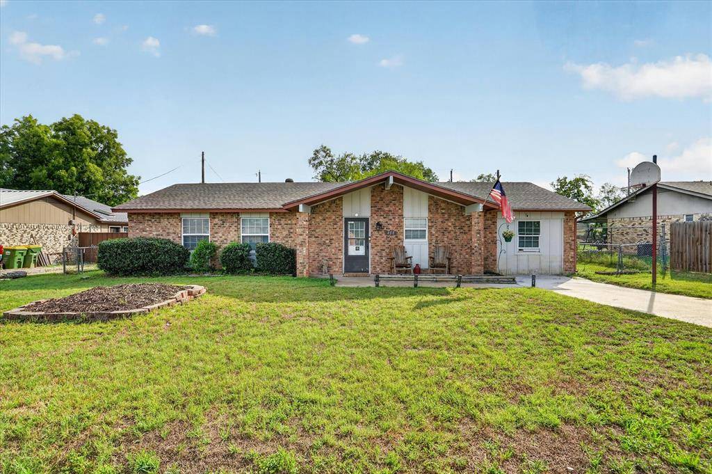 The Wethington Team in Burleson, TX (6)