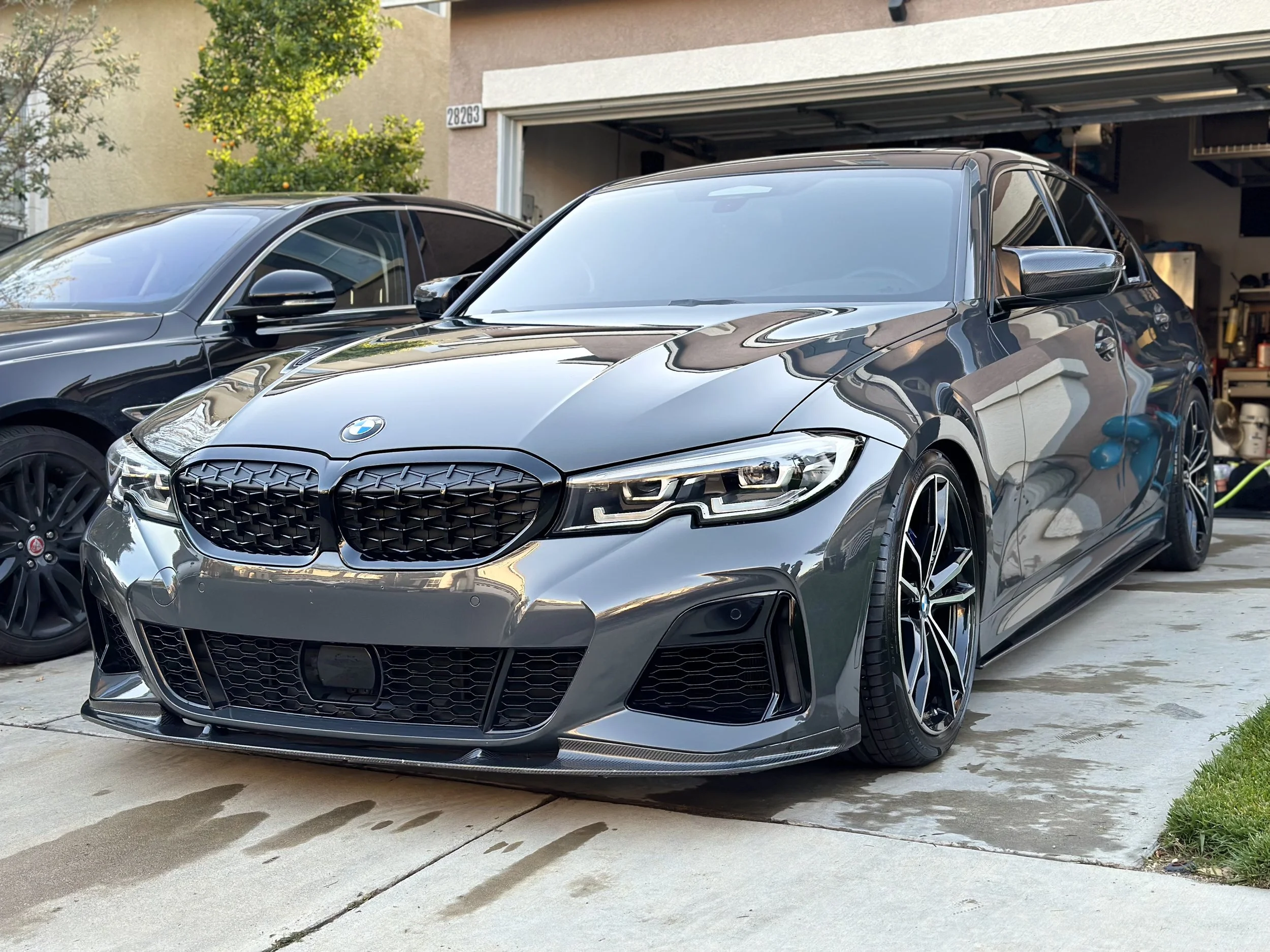 Faraj Garage Luxury Auto Detailing in Santa Clarita, CA (4)