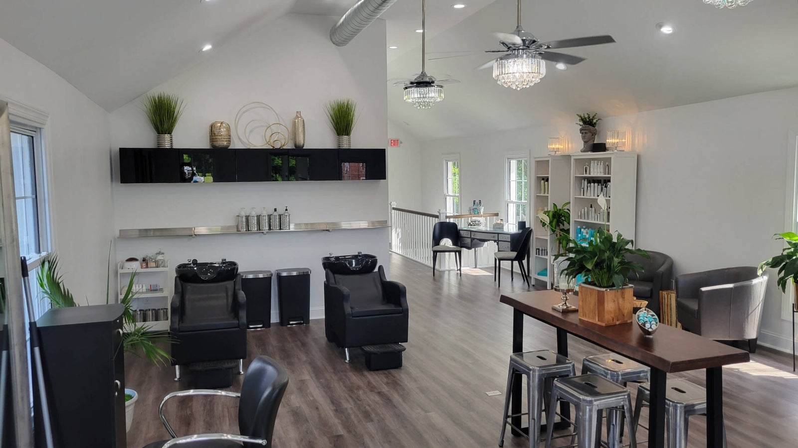The Salon on Galena Square in Galena, OH (2)