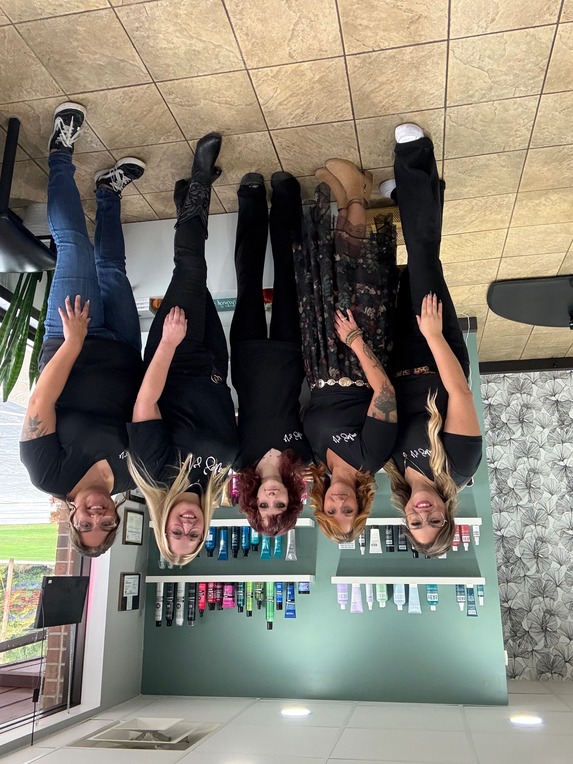 V’s Salon - NWI in Winfield, IN