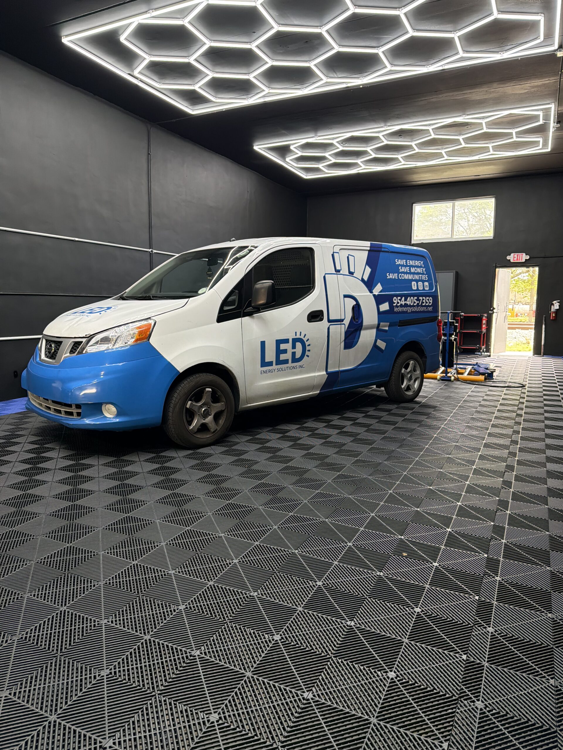 Motiv Auto in Pompano Beach, FL (3)