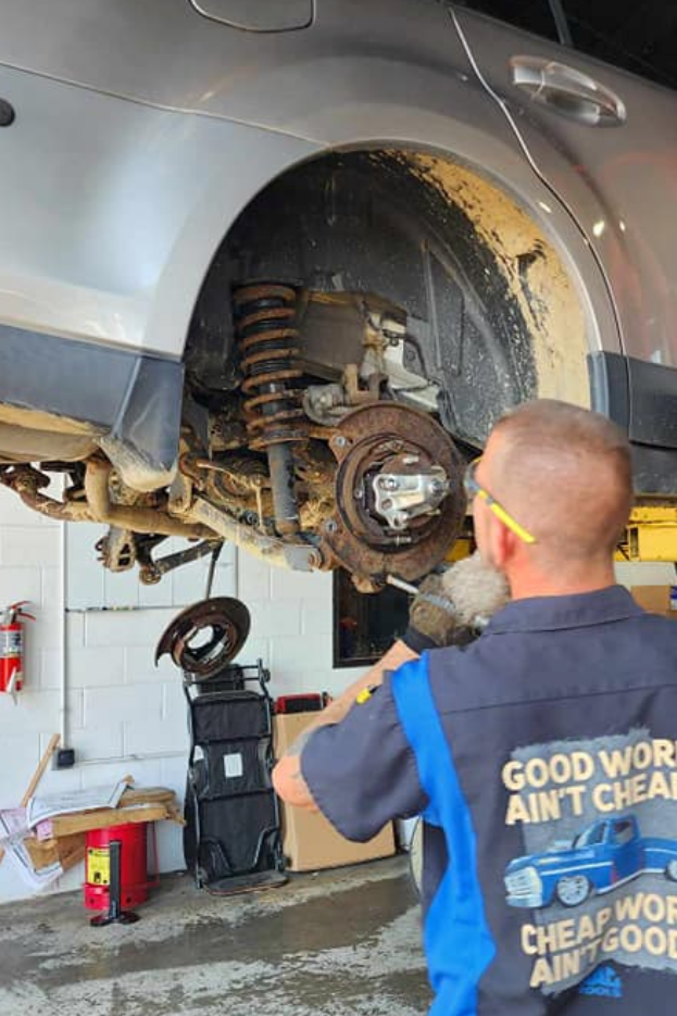 Blue Collar Automotive in Sellersburg, IN (3)