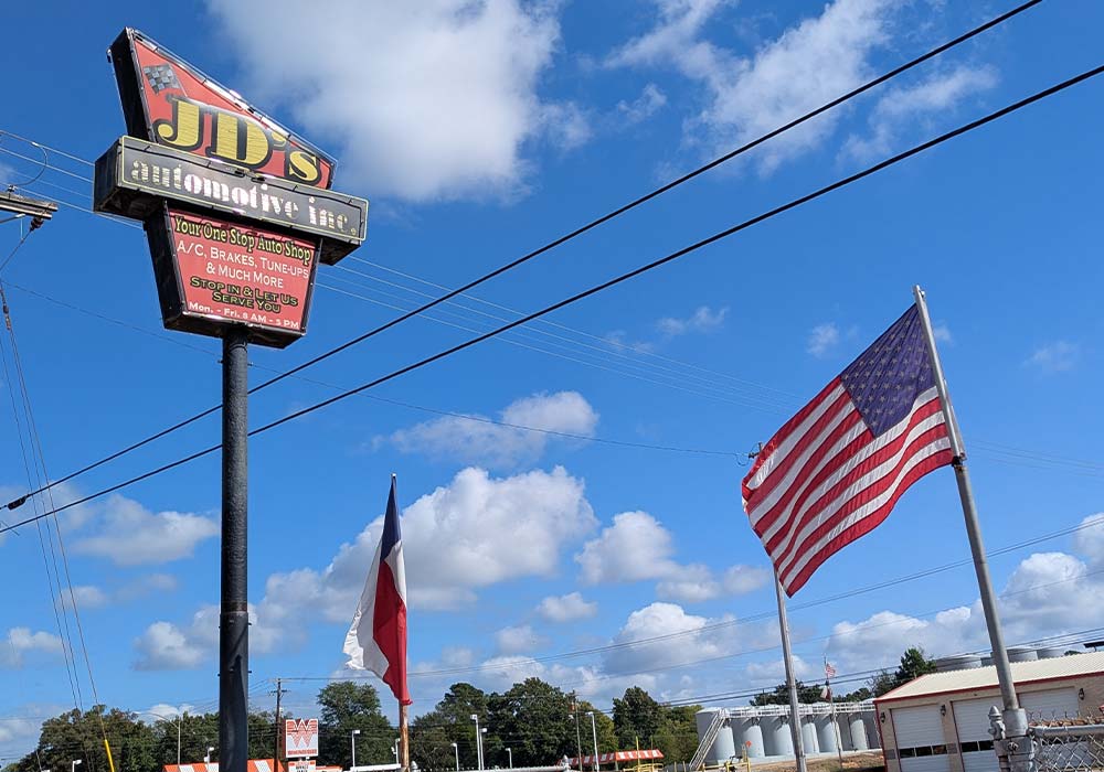 JDS AUTOMOTIVE and custom cars in Henderson, TX (2)