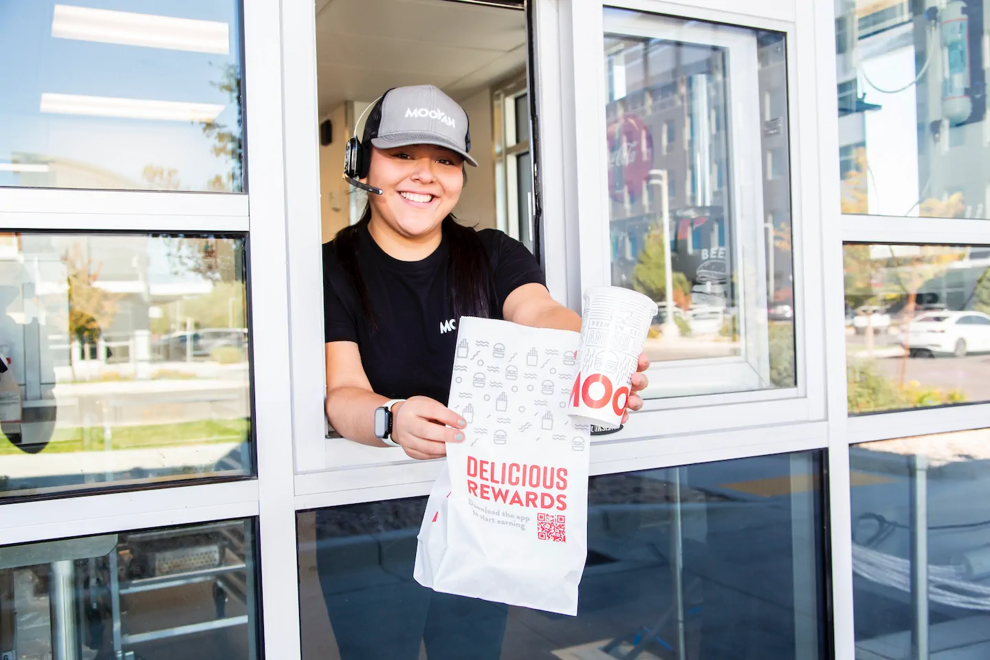 MOOYAH Burgers, Fries & Shakes in Old Tappan, NJ (6)